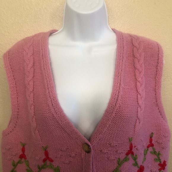 Cider Granny’s Garden Pink Floral Embroidered Knit Sweater Vest Size L - Picture 5 of 9